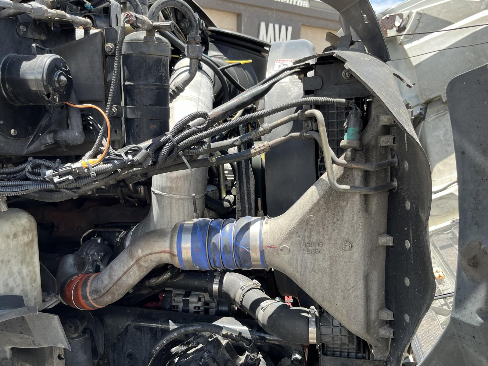 ./imagenes/INVOICE/2019/18183/CAMION STERLING L7500 (10).JPG